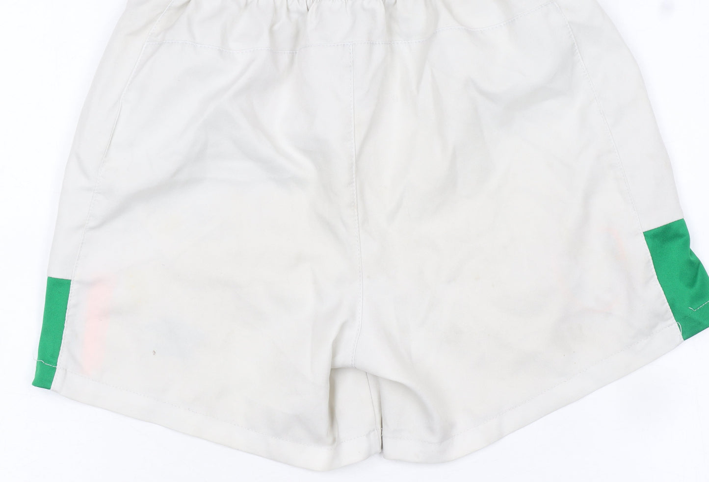 Umbro Boys White Ireland Football Shorts 6-7 Years Athletic Activewear