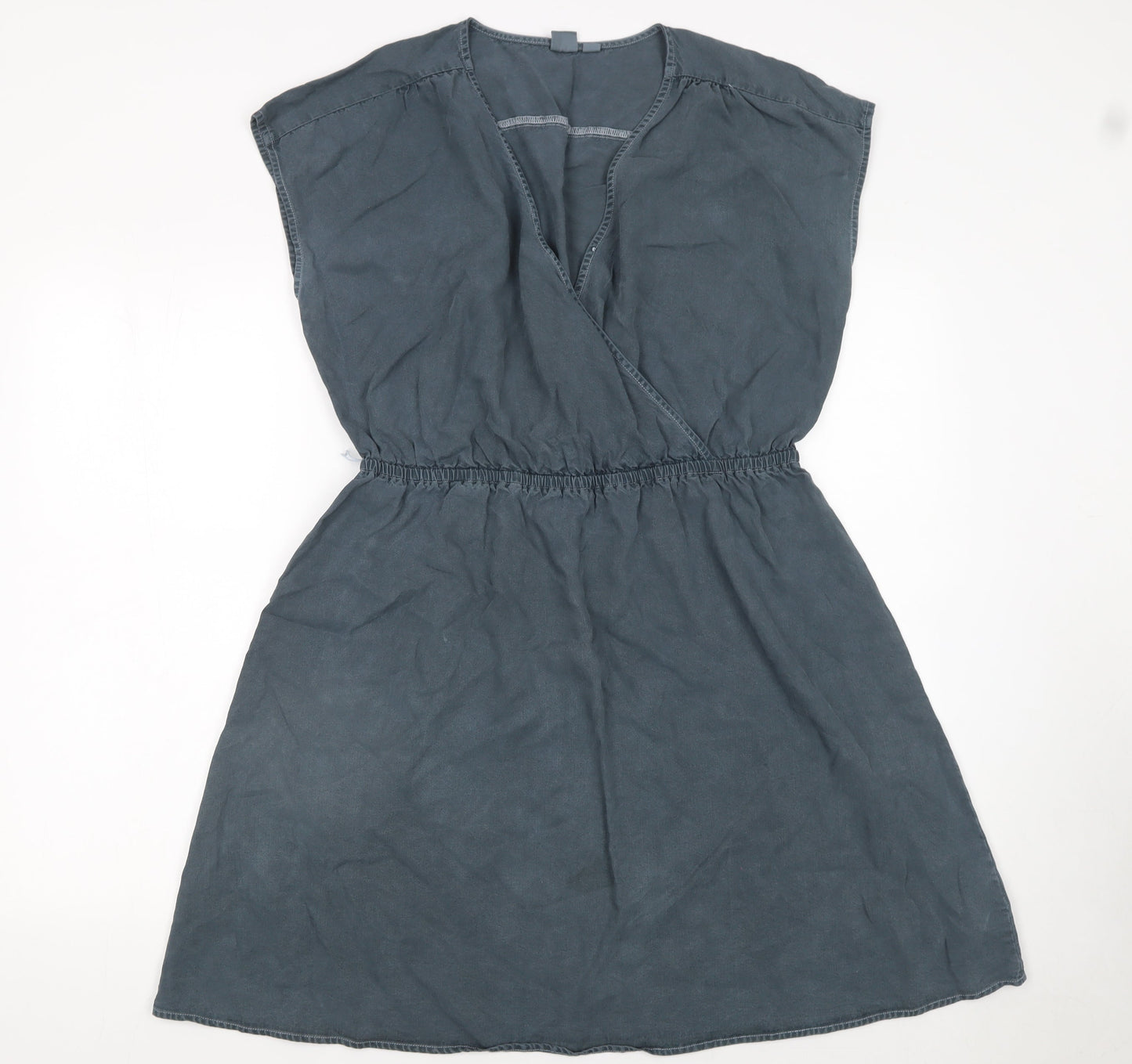 GAP Women Grey Knee Length Wrap Dress Size M Sleeveless Casual Lyocell