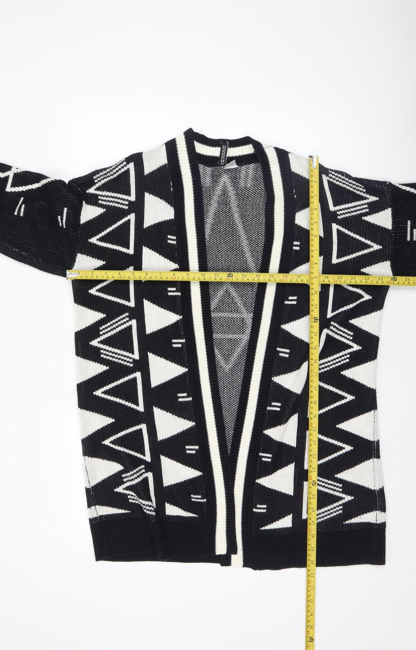 H&M Women’s Black & White Aztec Cardigan Size 12 Relaxed Fit Knit