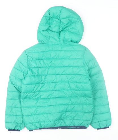 Close-up detail of United Colors of Benetton boys’ green 8-9 years hooded puffer jacket