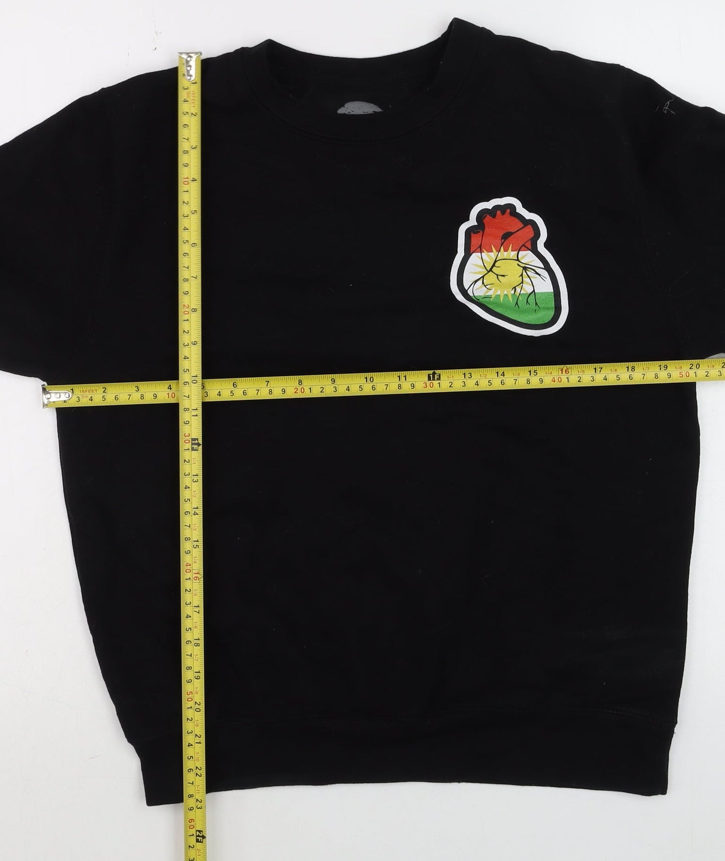 Dar Baru Mens Black Small Pullover Sweatshirt with Embroidered Heart Design