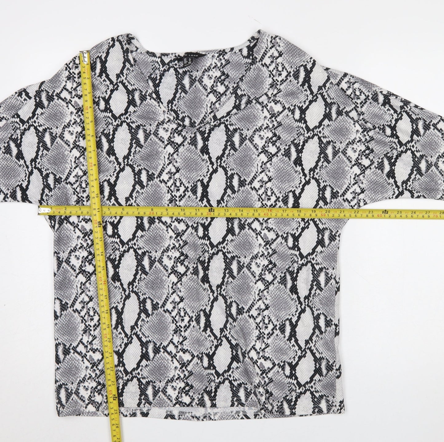 New Look Women's Grey Snake Print 3/4 Sleeve V-Neck Blouse Size 8