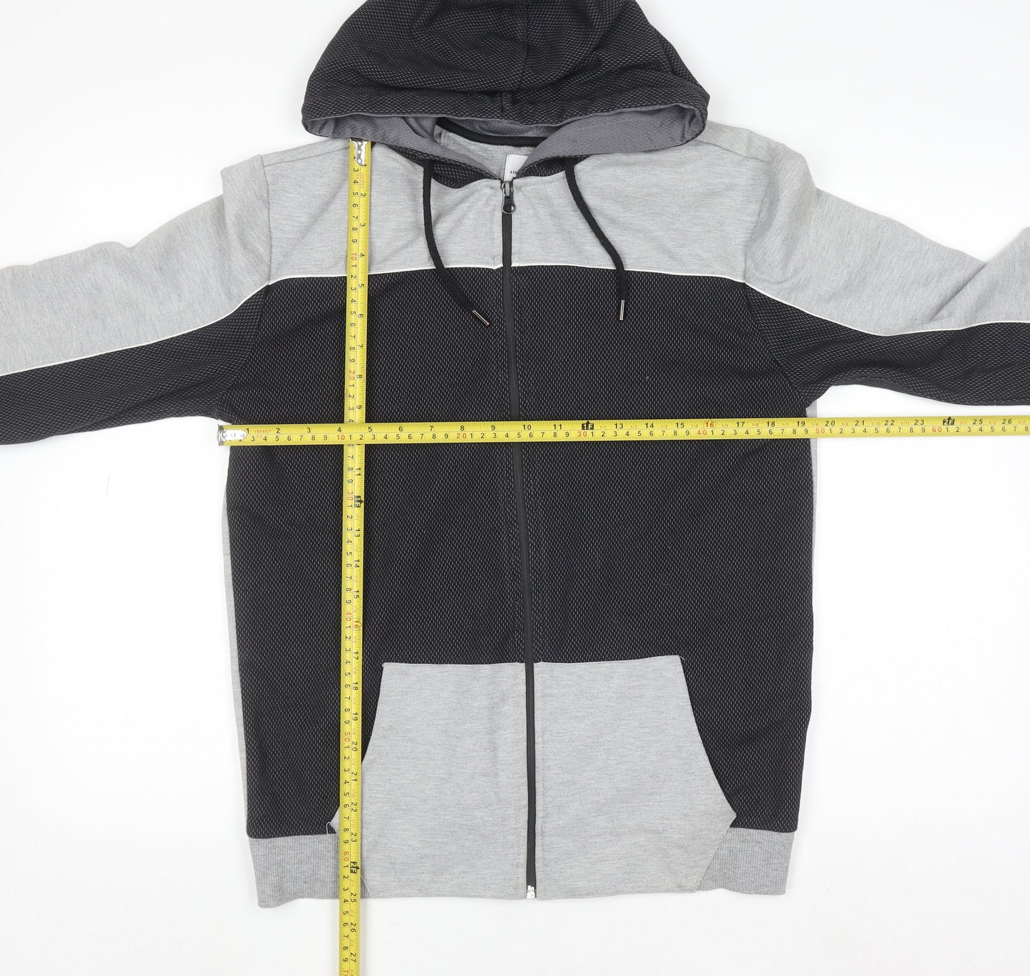 Nineteen.Twenty Two Men’s Grey Full Zip Hoodie Size M