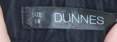Dunnes Men Black Size 18 Cargo Trousers with Elastic Waist