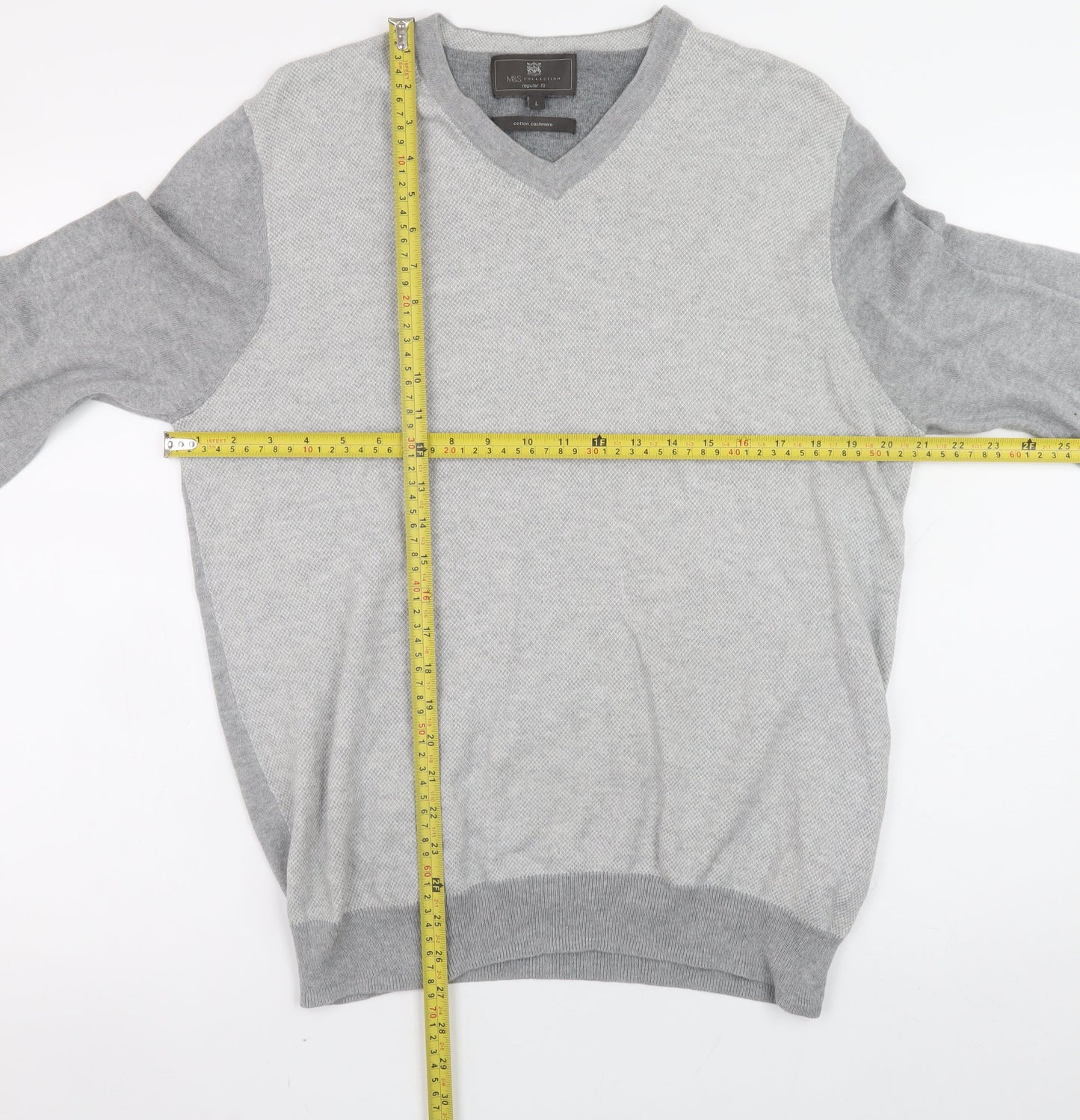 Marks and Spencer Men’s Grey V-Neck Cotton Cashmere Jumper Size L Regular Fit