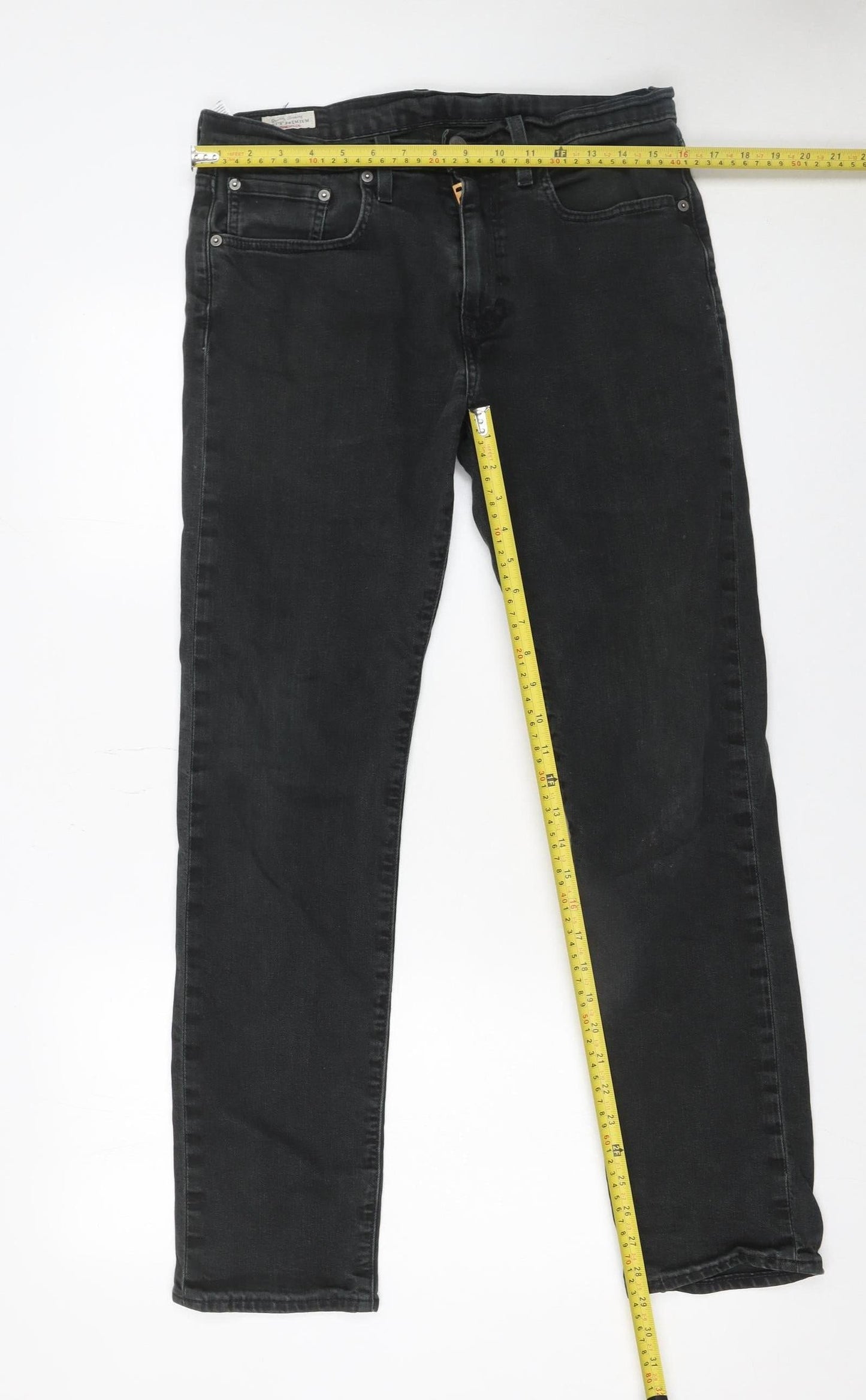 Levi's Premium Men's Black Slim Straight Jeans W31 L32