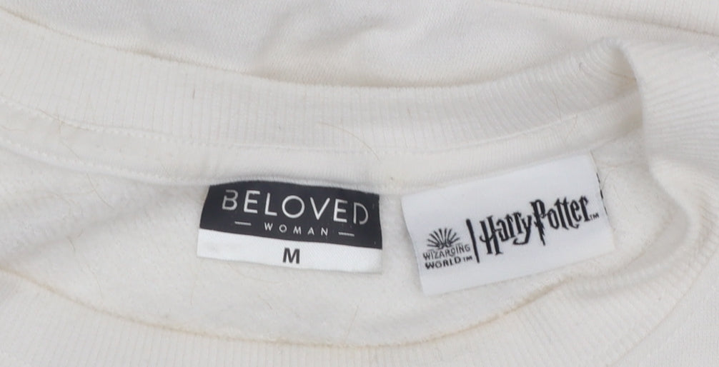 Beloved Woman White Hogwarts Sweatshirt Medium Cotton Blend