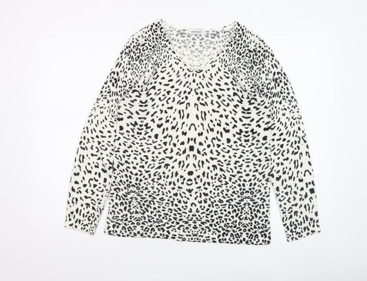 Damart Women’s White Animal Print Acrylic V-Neck Jumper Size 10/12