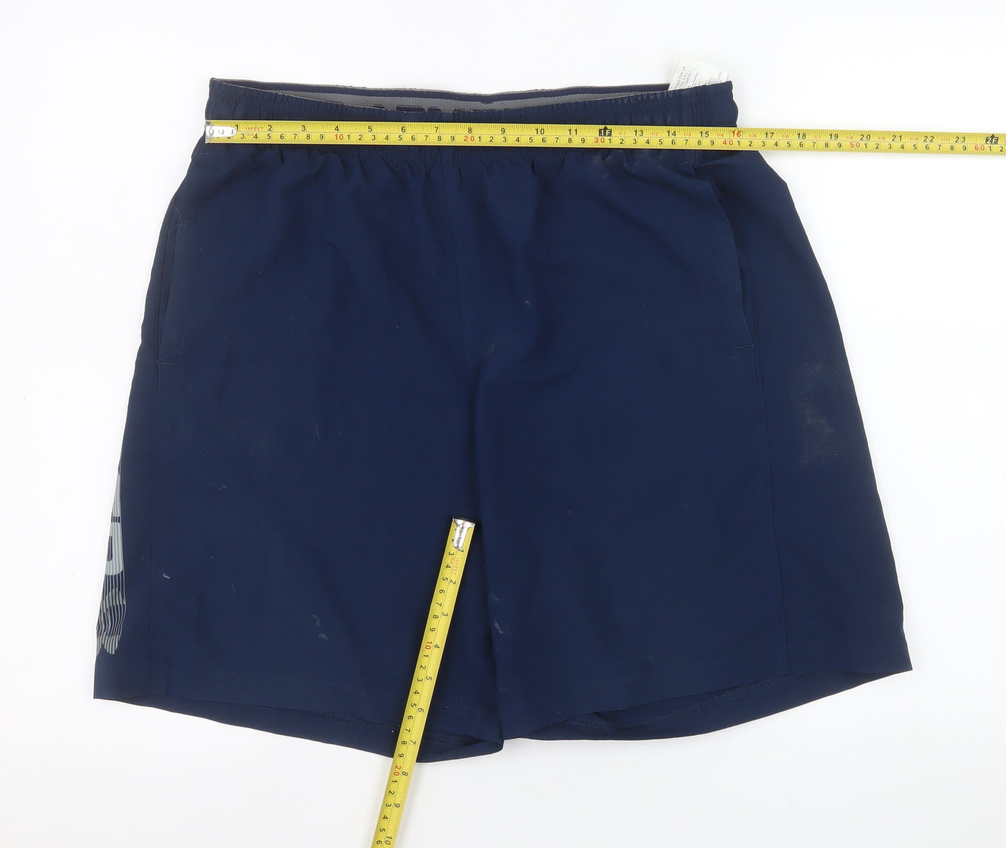 Under Armour Men's Navy Blue HeatGear Athletic Shorts Size L