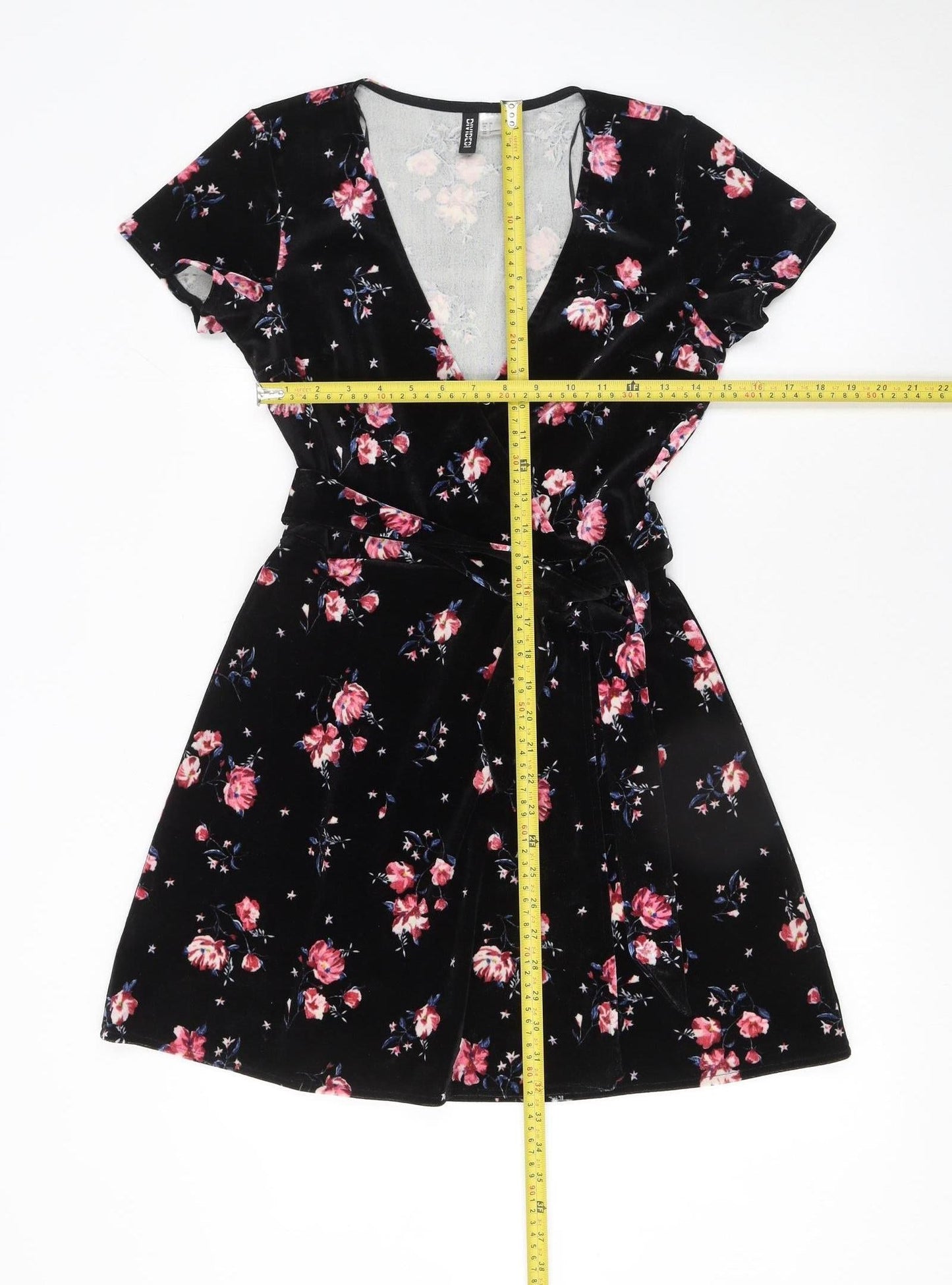 H&M Women’s Black Floral Velvet Wrap Mini Dress Size 8