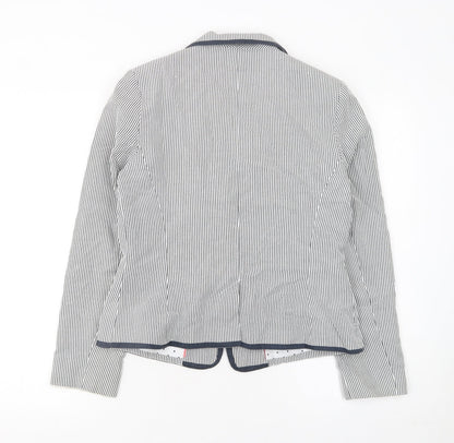 Close-up detail of Dunnes Women Blue Pinstripe Single-Breasted Blazer, size 12