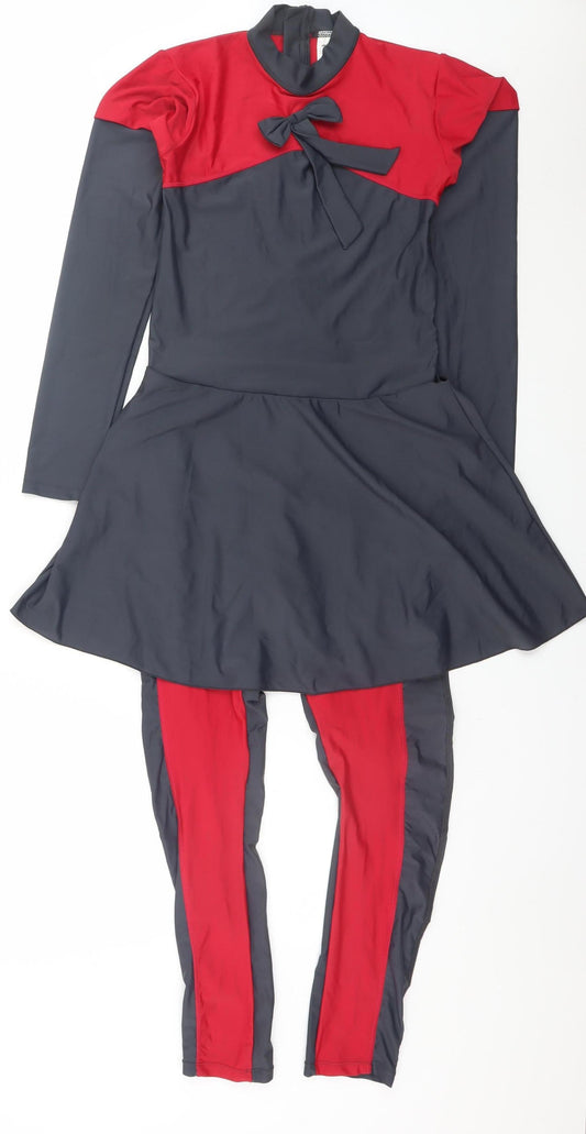Mesuca Women Red Black Colourblock Long Sleeve Slim Fit Jumpsuit L