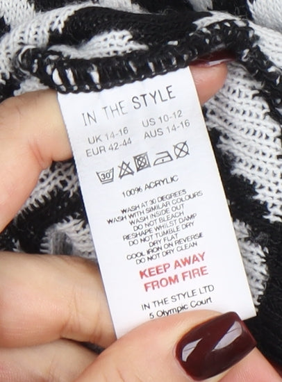 In The Style Women’s Black Zebra Knit Jumper Size L Crew Neck