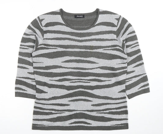 Alexara Women Grey Animal Print 3/4 Sleeve Knit T-Shirt M