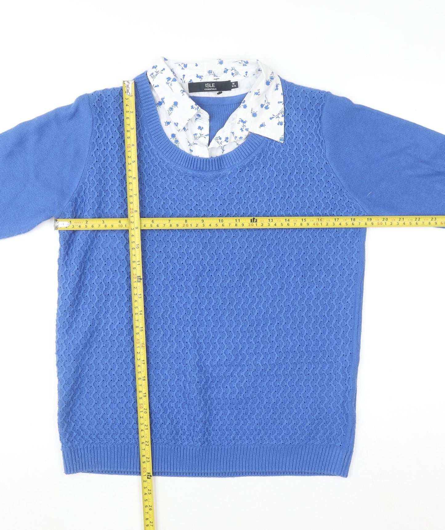 Isle Essentials Women’s Blue Pullover Jumper Medium 14-16 Knit Crew Neck