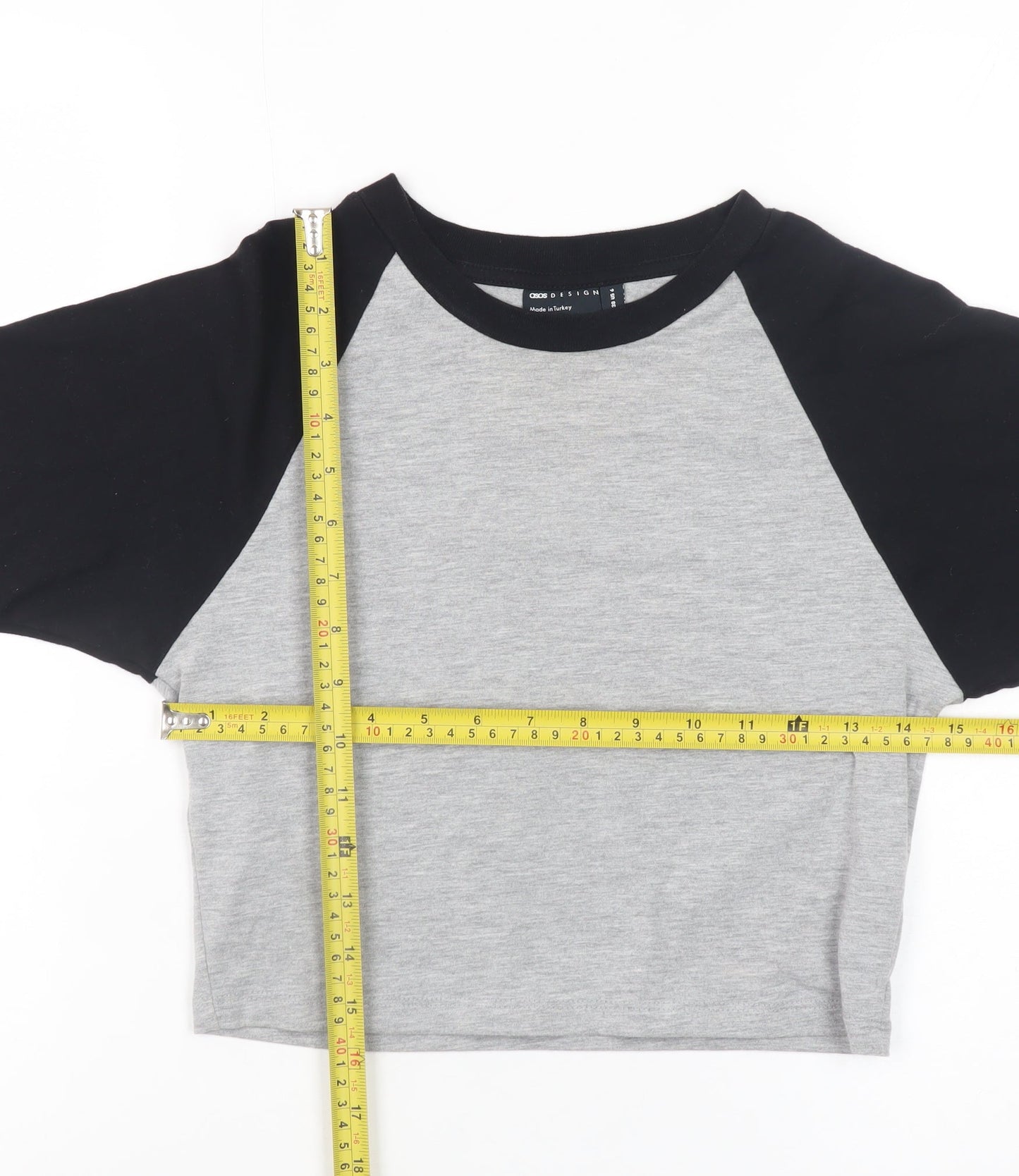 ASOS DESIGN Women’s Grey Black Cropped Raglan T-Shirt UK 10