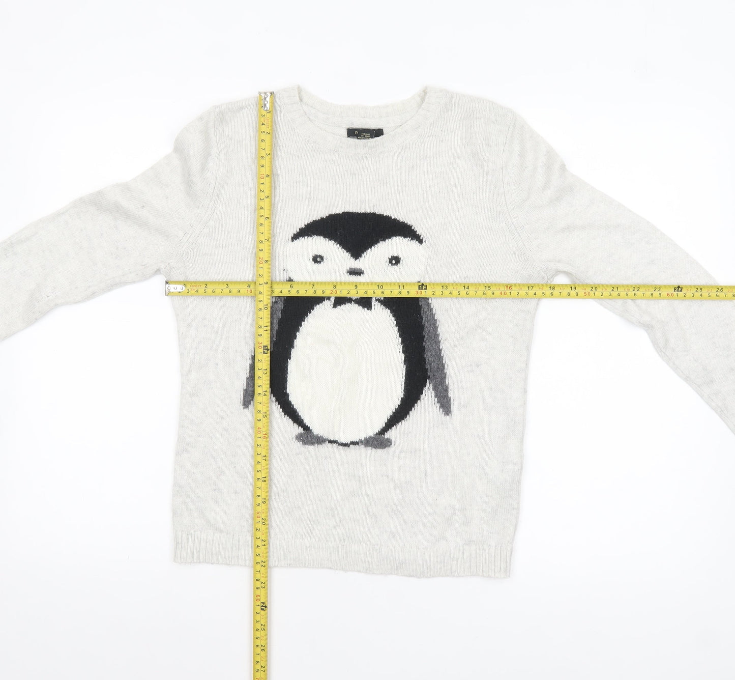 Forever 21 Women’s Grey Penguin Christmas Jumper Size S