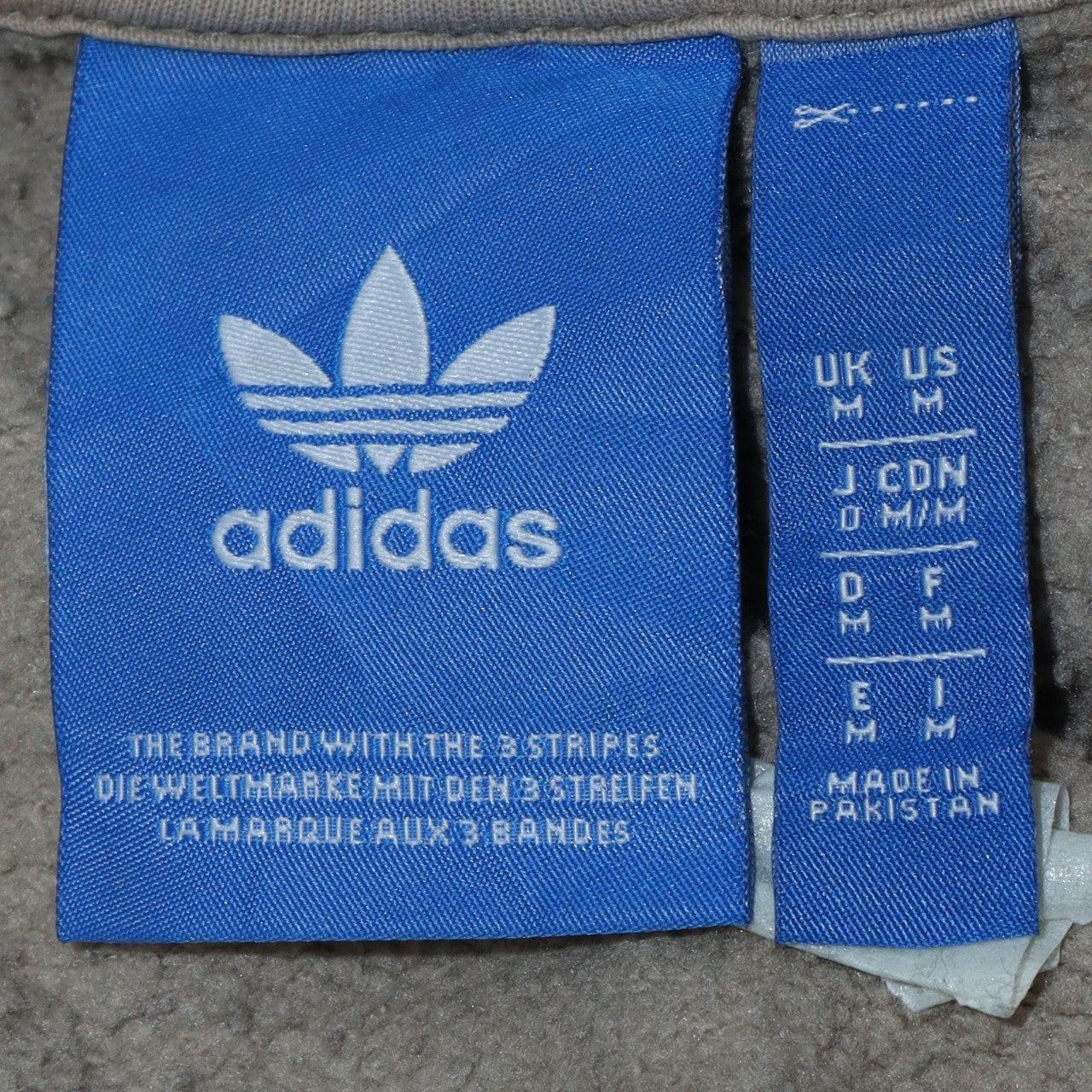 adidas Men Beige Pullover Hoodie Medium Logo Fleece Sweatshirt