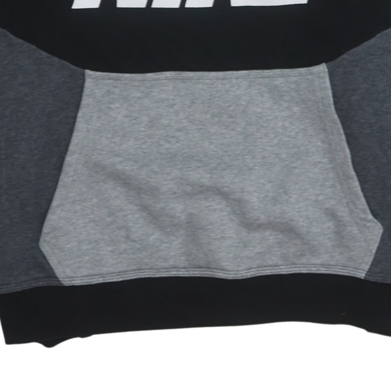 Nike Men's Black Medium Pullover Graphic Sweatshirt