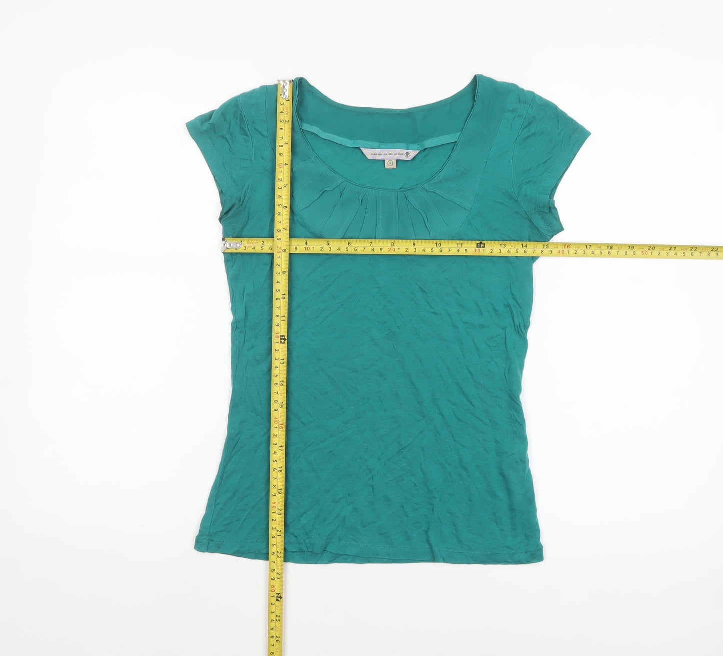 Rule the Water Women’s Green Lyocell Short Sleeve Scoop Neck Top Size 8