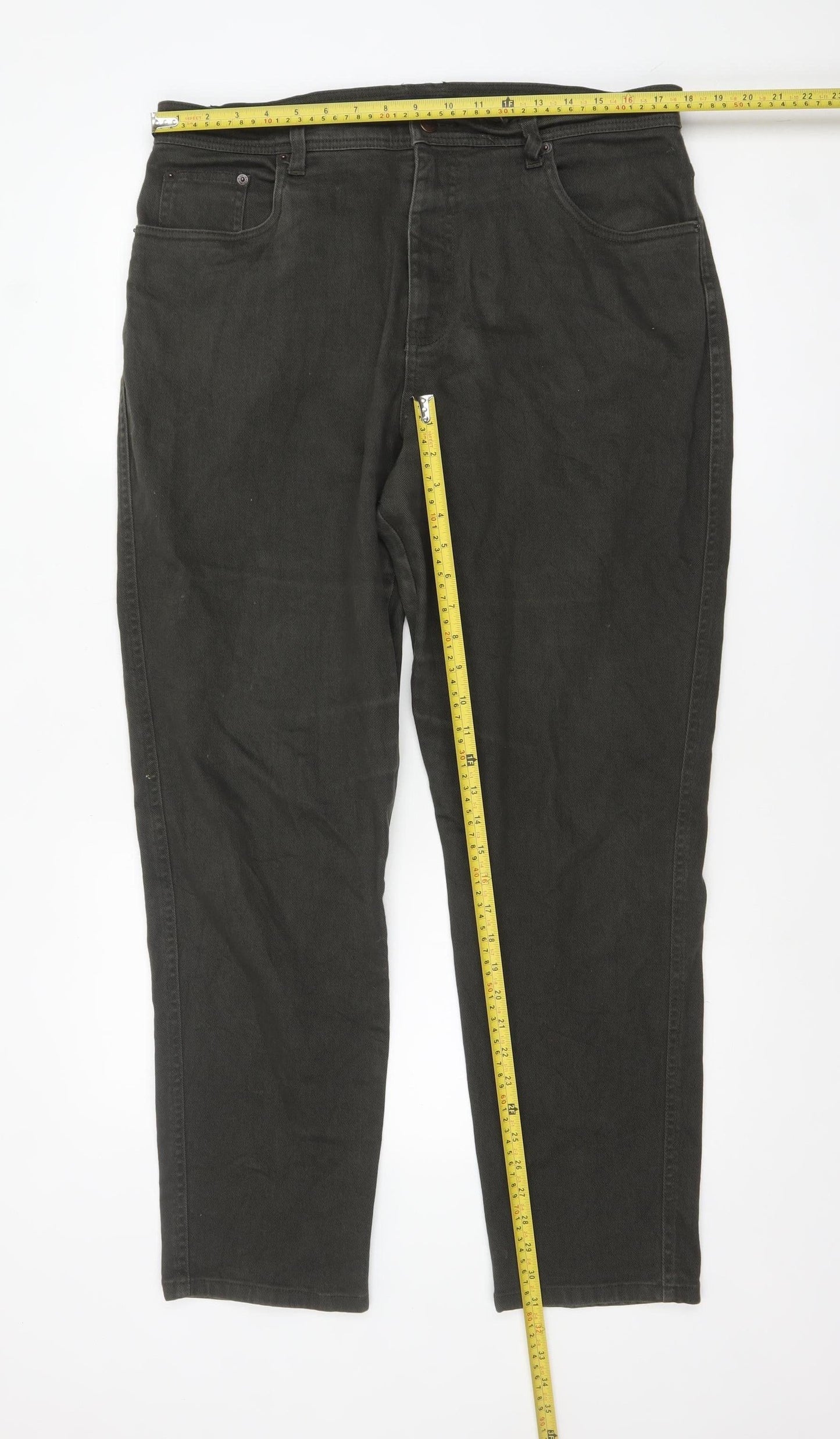 Bill Blass Women’s Black Stretch Straight Jeans Size 16