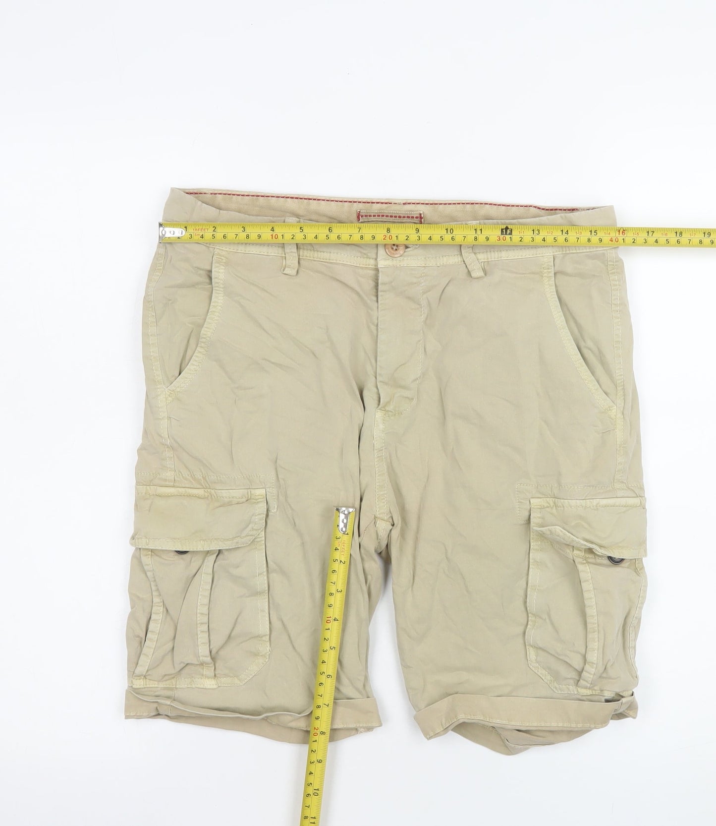 Montezemolo Men's Beige Cotton Cargo Shorts Size 46 Regular Fit
