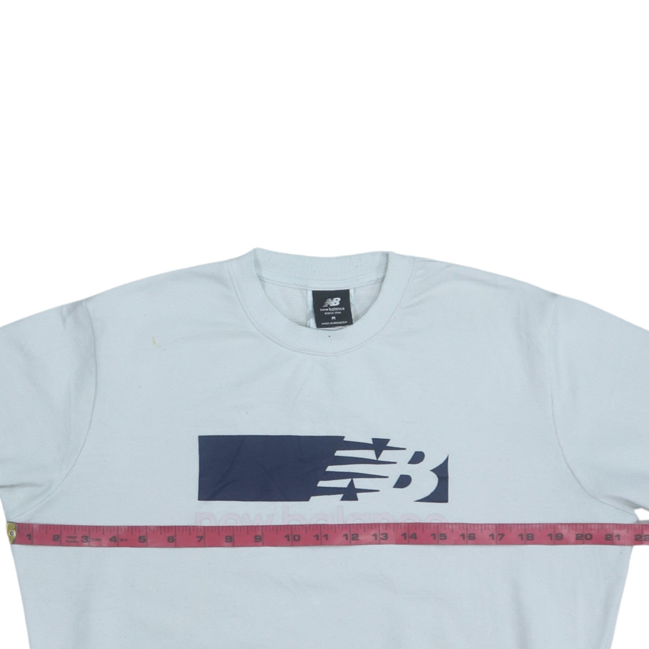New Balance Men's White Logo Pullover Sweatshirt Size M