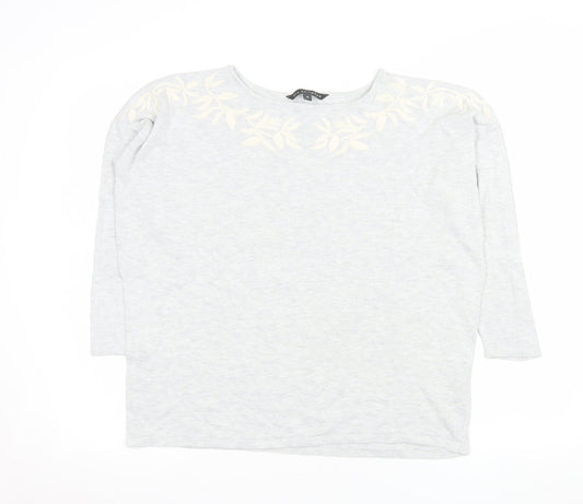 Bonmarché Women's Grey Embroidered 3/4 Sleeve T-Shirt Size 18