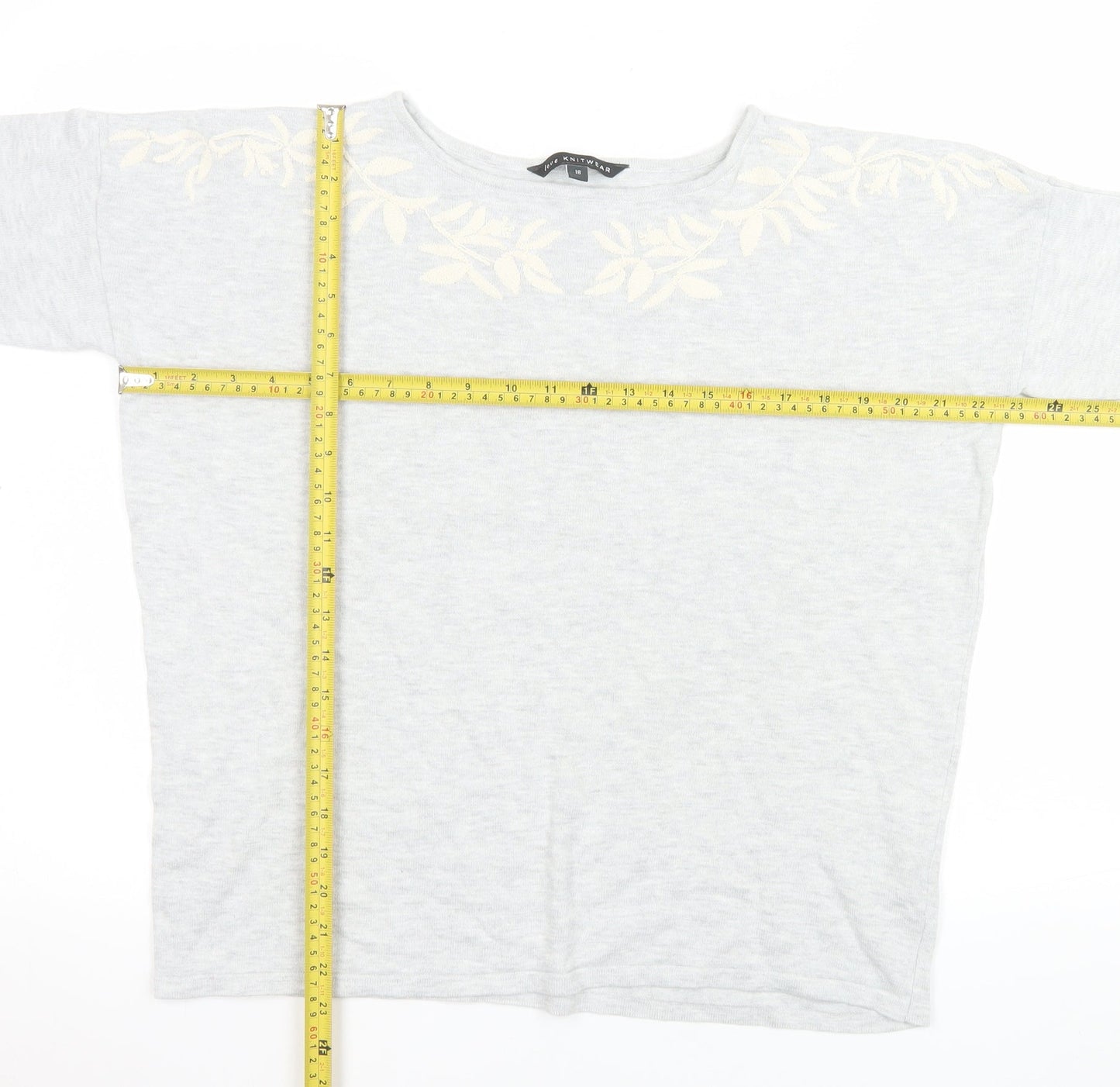 Bonmarché Women's Grey Embroidered 3/4 Sleeve T-Shirt Size 18