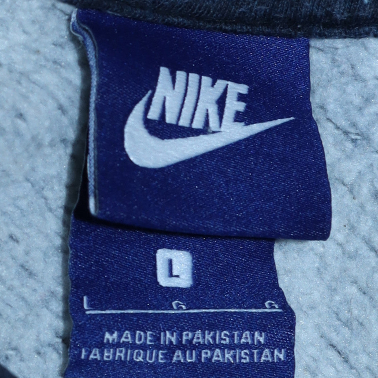 Nike Men's Blue Large Crew Neck Pullover Sweatshirt