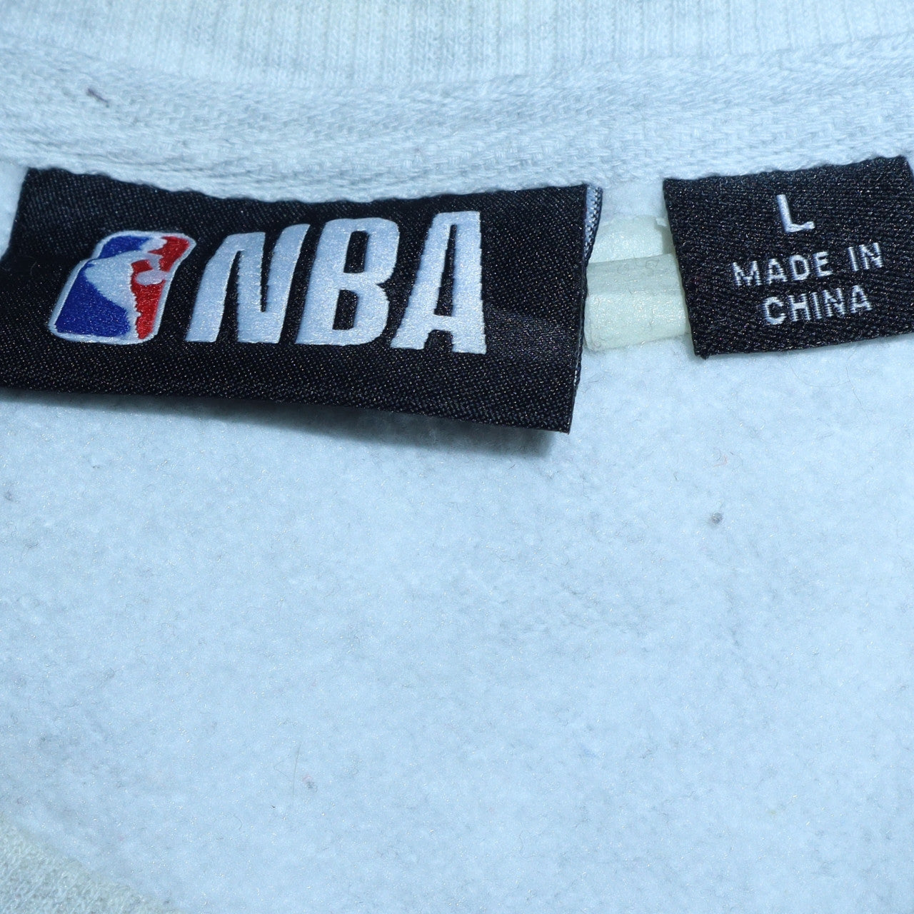 NBA Los Angeles Lakers Men's Grey Sweatshirt L Crew Neck Pullover