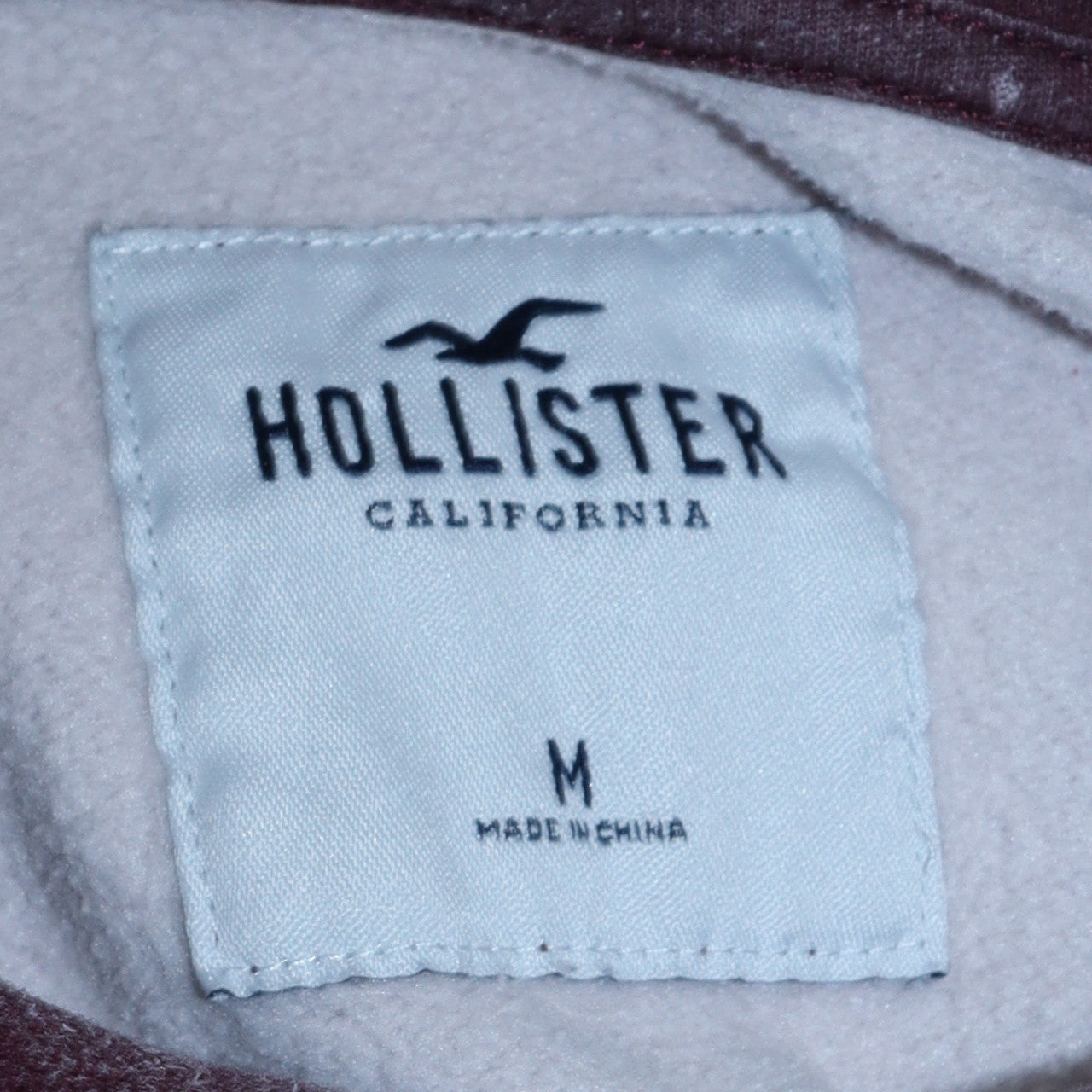 Hollister Men’s Multicoloured Pullover Hoodie Medium Fleece Logo