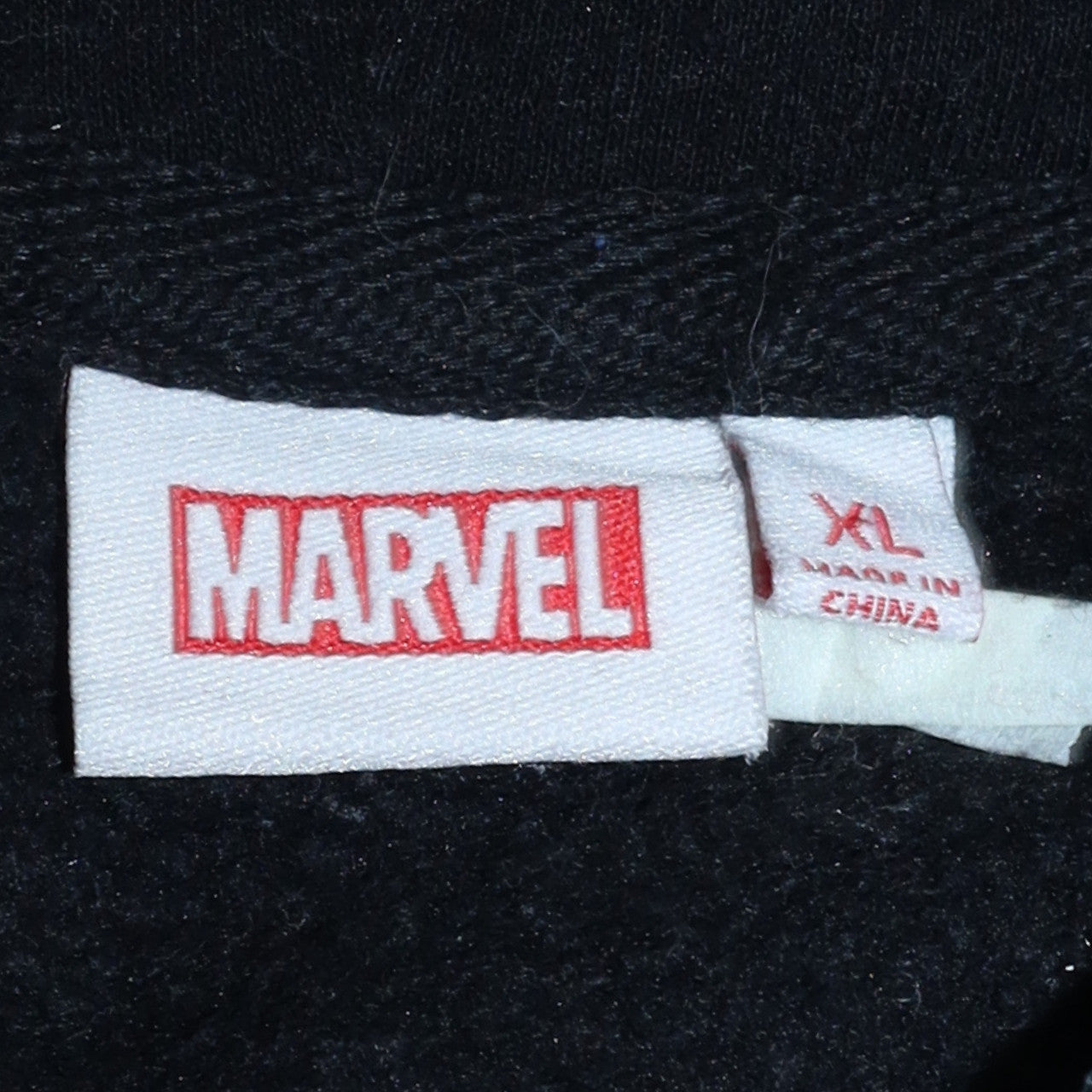 Marvel Men's Black XL Pullover Hoodie with Logo Graphic Print