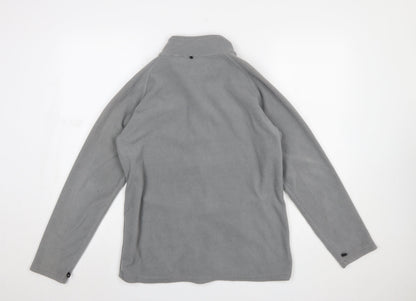 Close-up detail of Regatta boys’ grey fleece full zip mid-length jacket 15-16 years
