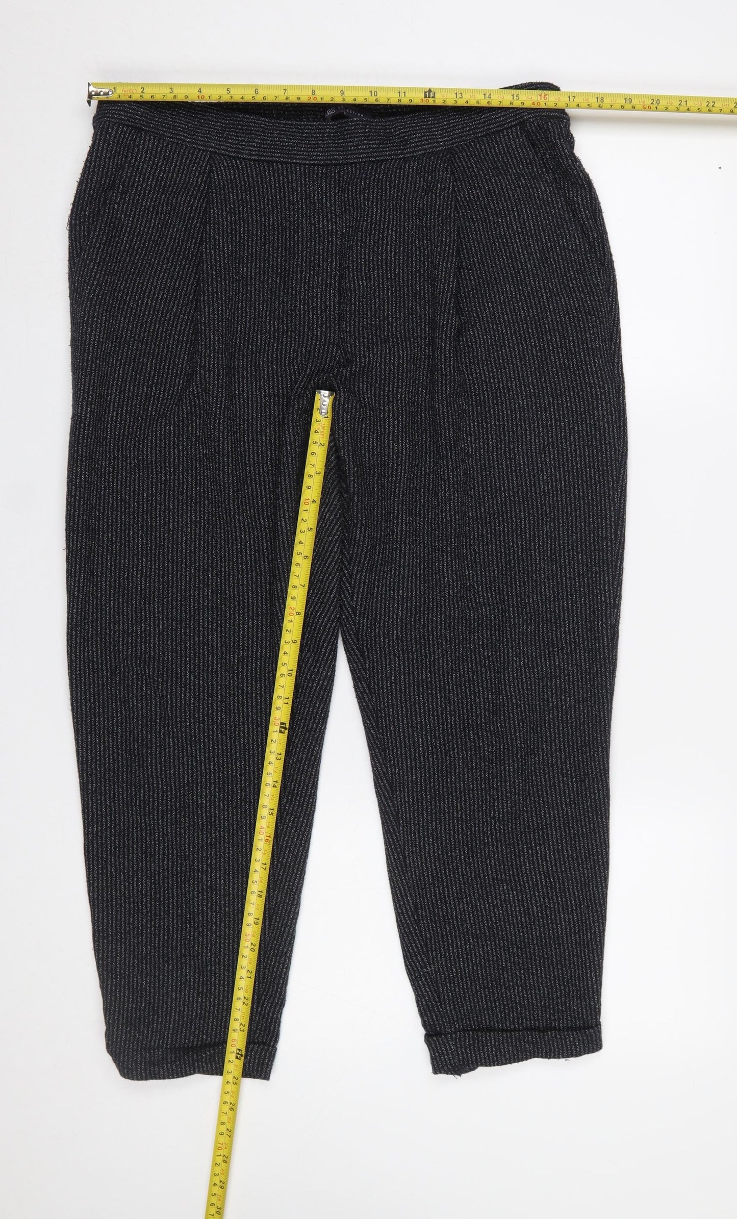 Marks and Spencer Women’s Grey Striped Knit Tapered Trousers Size 16
