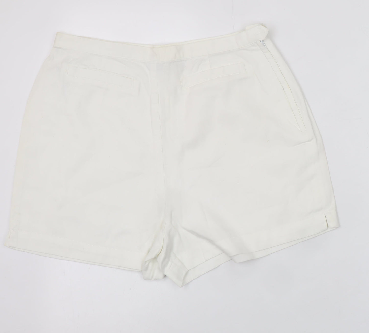 Berkertex Women White Chino Shorts Size 14 High Rise Lightweight