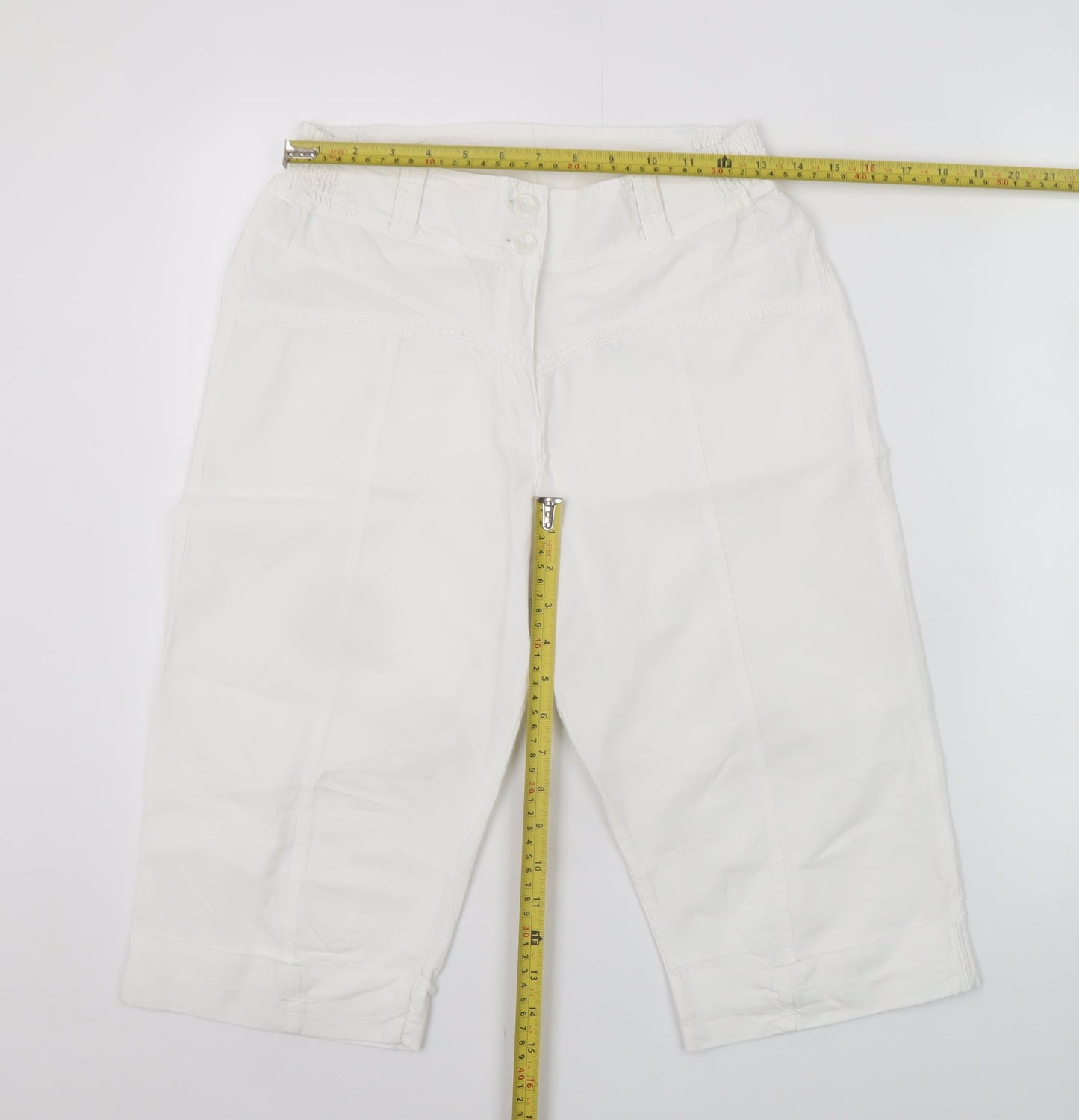 La Cotonnière Women White L Cargo Cotton Shorts