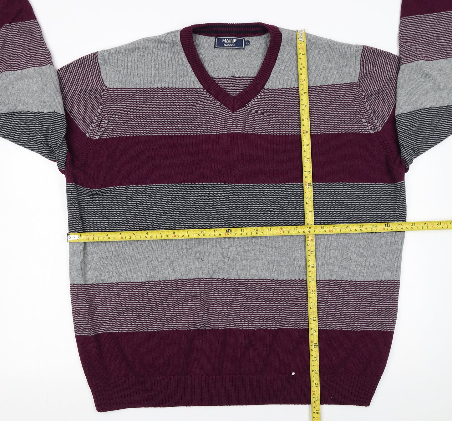 Maine New England Men’s XL Grey Stripe Cotton V-Neck Jumper
