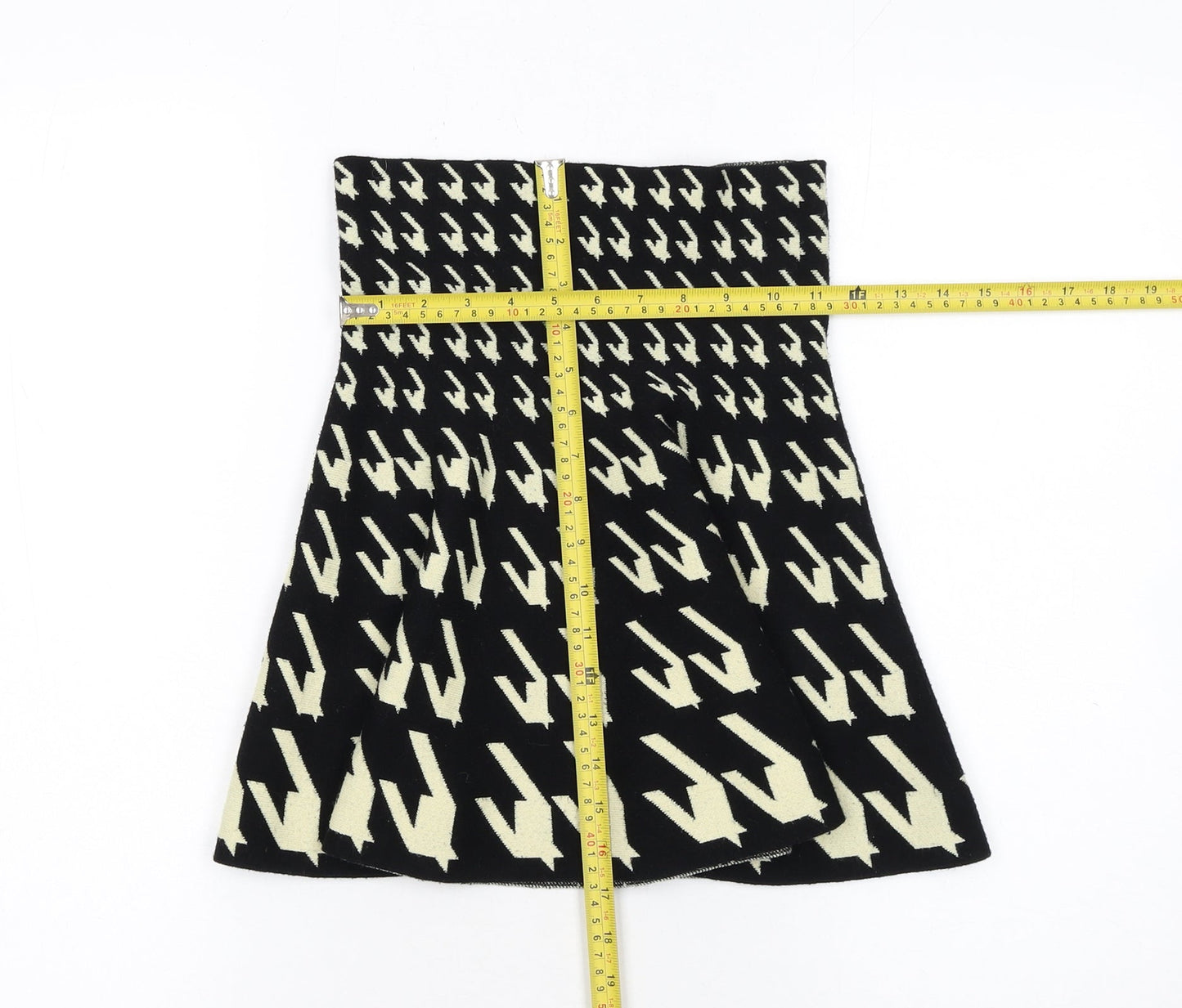 LUC-CE Womens Black A-Line Short Knit Skirt Size S