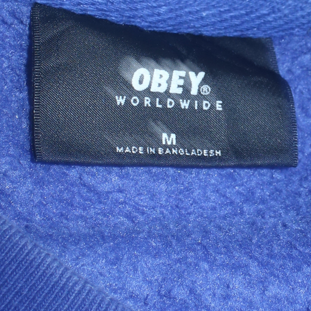 Obey Men's Blue Pullover Sweatshirt Medium Crew Neck Logo Fleece