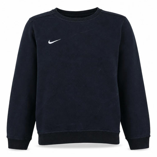 Front view of Nike girls’ black xl fleece pullover sweatshirt long sleeve sportswear