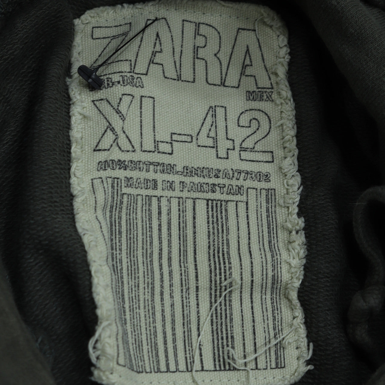 Zara Men’s Green Skull Graphic Pullover Hoodie XL