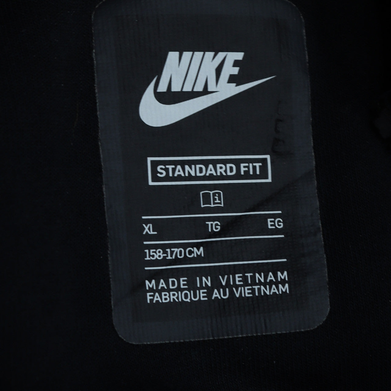 Nike Boys Black XL Full Zip Hoodie Fleece Sweatshirt