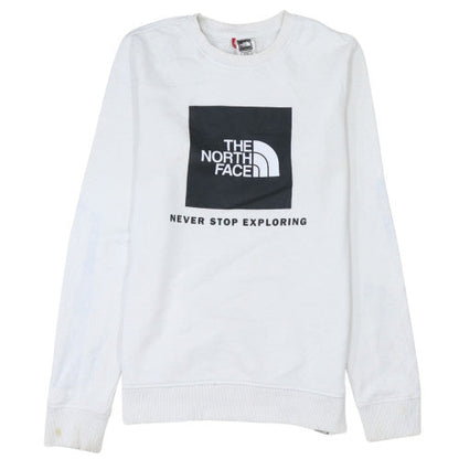 Additional front view of The North Face boys’ white xl pullover sweatshirt crew neck logo design