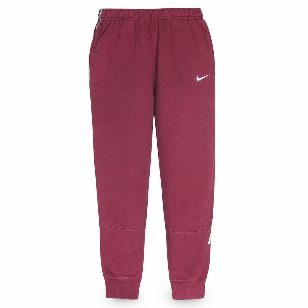 Nike Men's Red Jogger Sweatpants M Standard Fit Tapered Leg Activewear