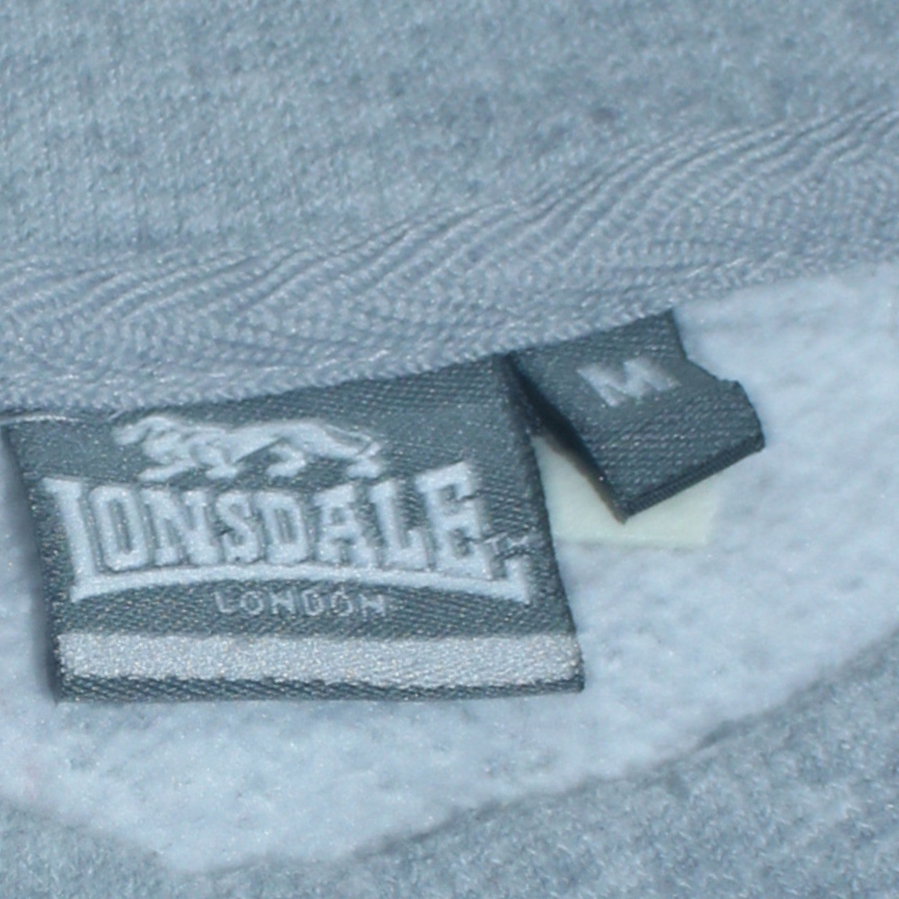 Lonsdale Men’s Grey Striped Lion Print Sweatshirt Medium Pullover