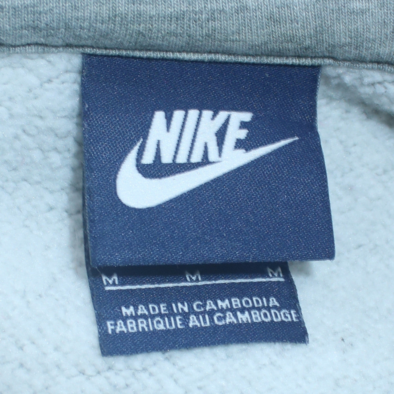 Nike Men's Grey Pullover Hoodie M Embroidered Logo Fleece Sweatshirt