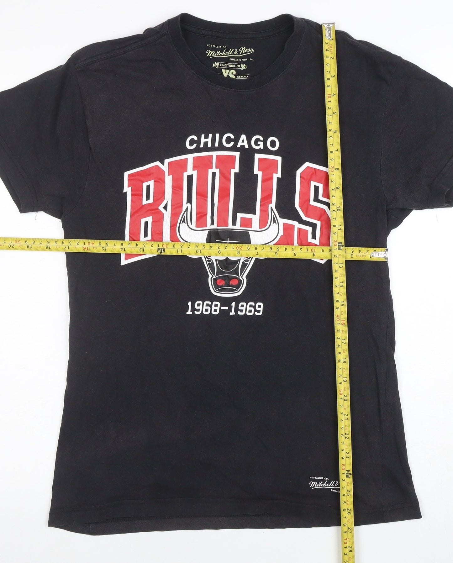 Mitchell & Ness Men's Black Chicago Bulls XS Classic Sports T-Shirt
