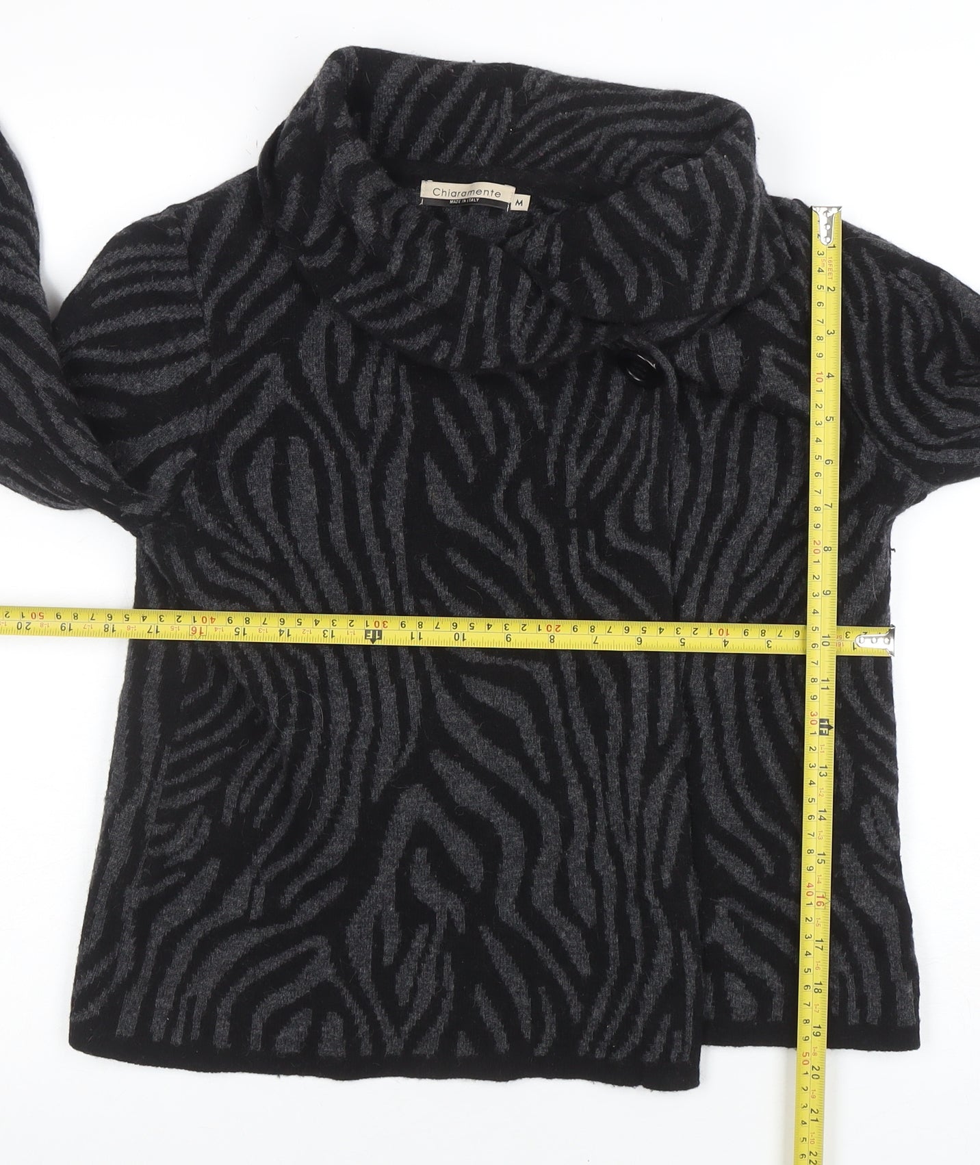 Chiaramente Women’s Black Animal Print Wool Cowl Neck Jumper M