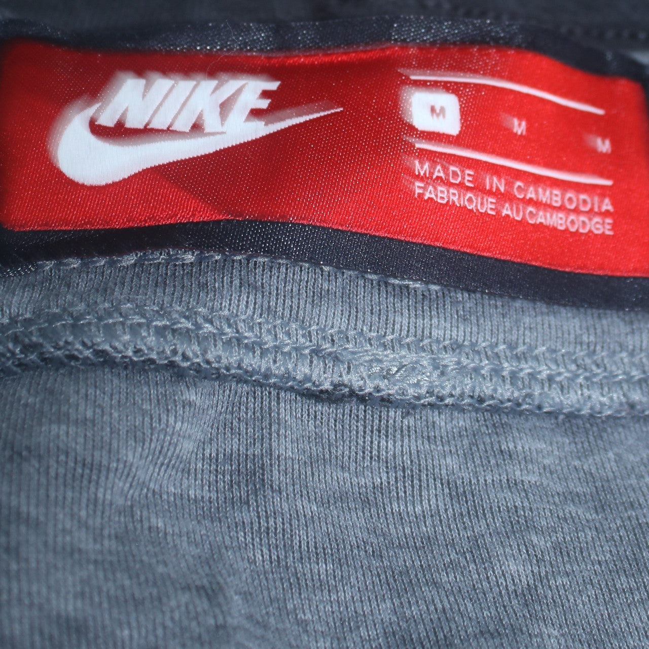 Nike Men's Grey Jogger Sweatpants M Regular Fit Tapered Leg